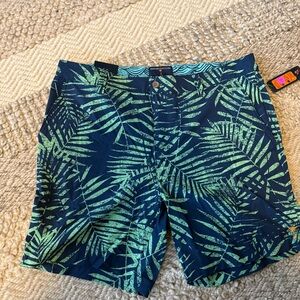 Margaritaville Men's blue Green Leaf Shorts 36” W 7” inseam stretch, quick dry